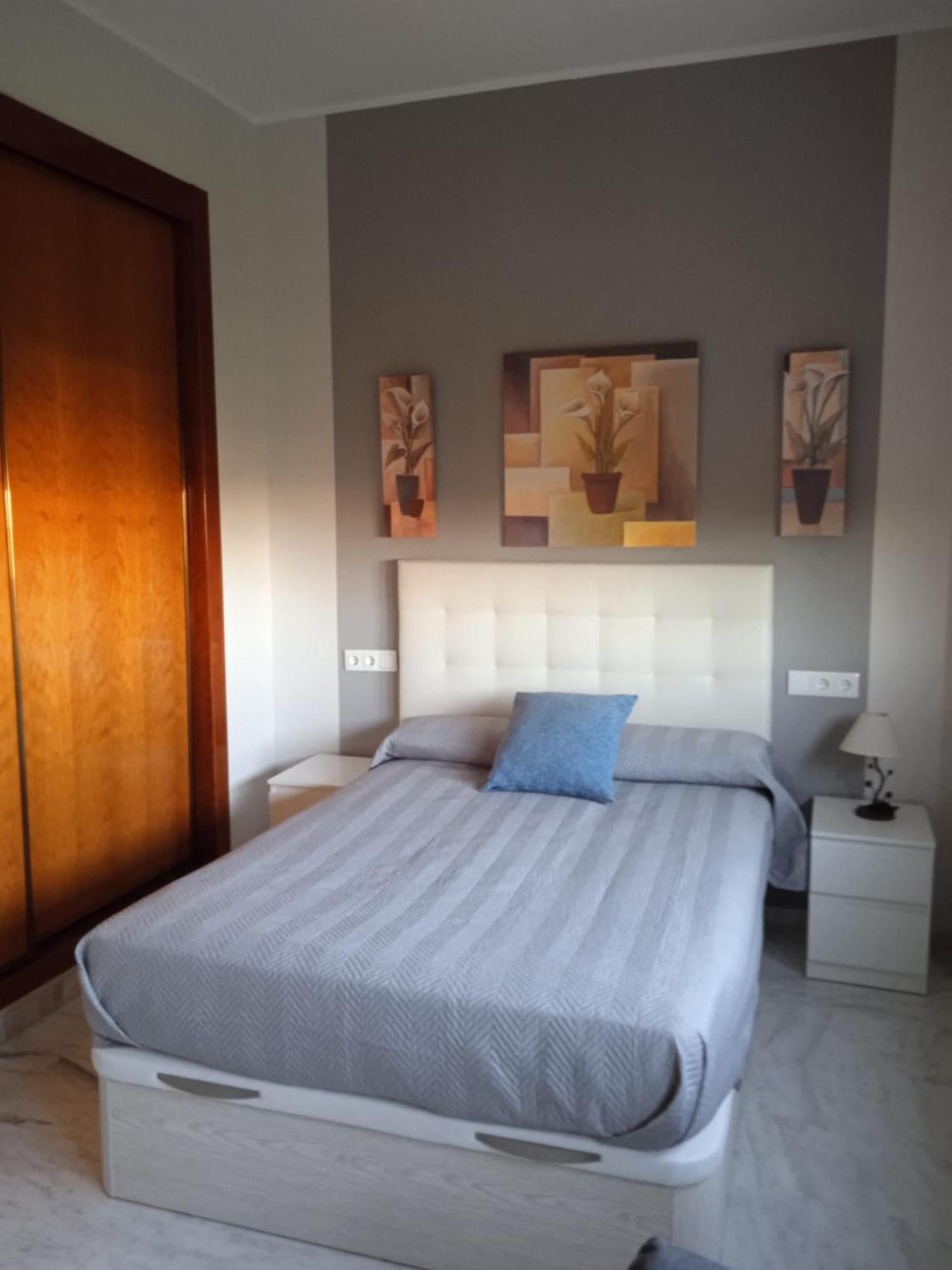 Fibes Lux Sevilla Este. Extérieur photo